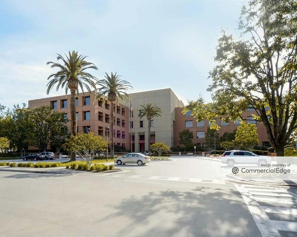 900 Old River Road, Bakersfield, CA Office Space